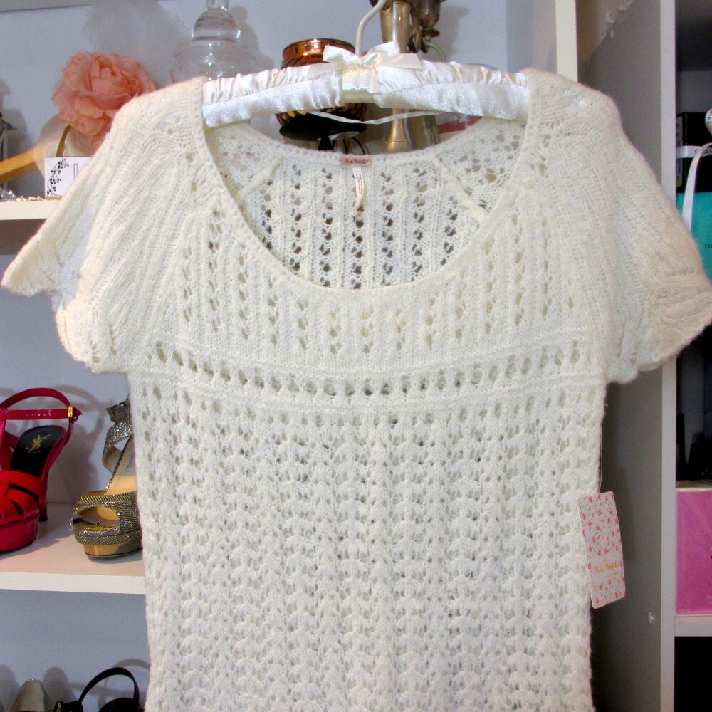 Free People Sweet Knit Top New with tags! - Picture 5 of 7